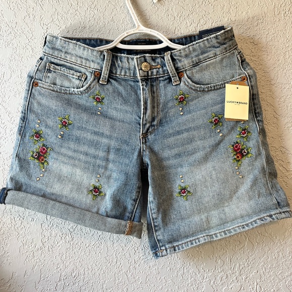 Brand New Lucky Brand Embroidered Shorts💐 - Picture 1 of 7